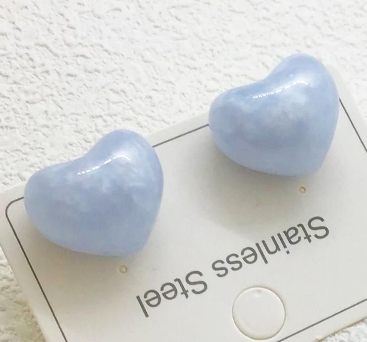 Aretes Corazón en diversos colores y modelitos