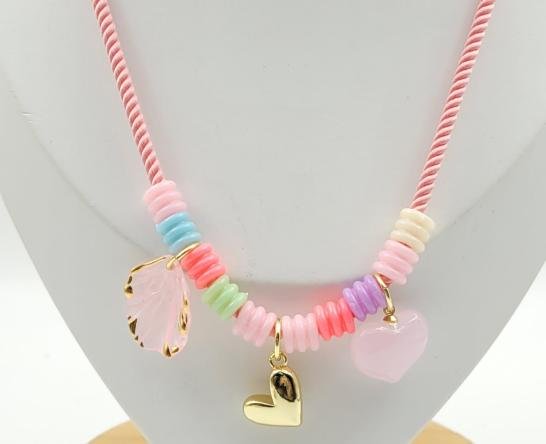 Cadena pink con dijes